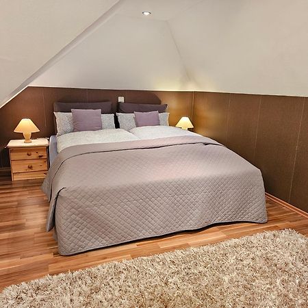 Exclusive Dachgeschosswohnung In Haren/Emmeln Екстериор снимка